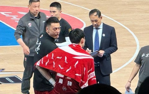爱游戏(ayx)中国体育注册-关于浙江稠州迎CBA季后赛关键赛，关键时刻再遭质疑，质疑声仍在，团队化学反应显著的信息