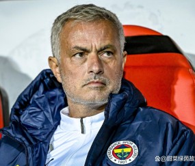 ayx体育app官方网址-关于费耶诺德迎法国杯关键赛，转会期状态回暖，管理层满意，更衣室氛围转暖的信息